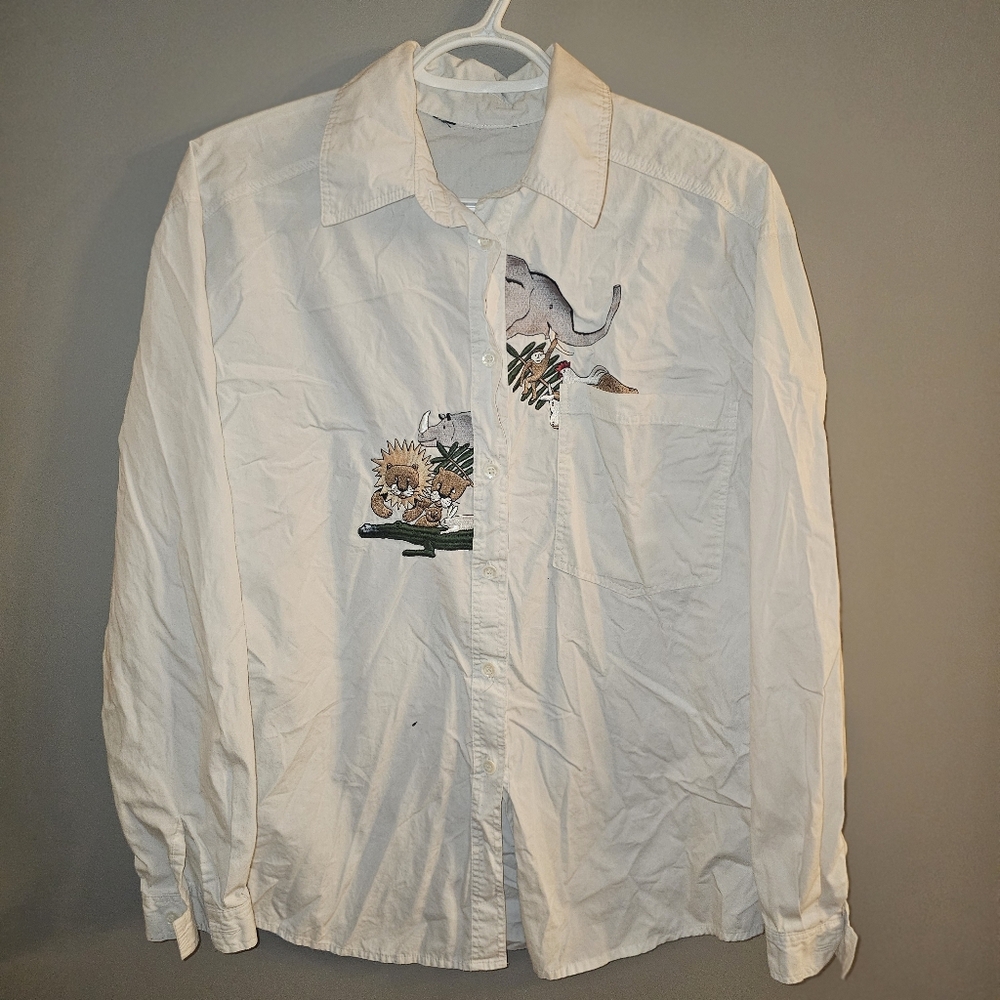 3/20.00. Vintage Animal Blouse